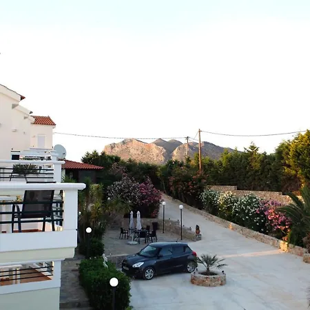 Apartament Tersanas Beach Lodges