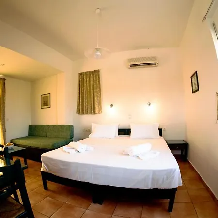 Tersanas Beach Lodges Apartament *