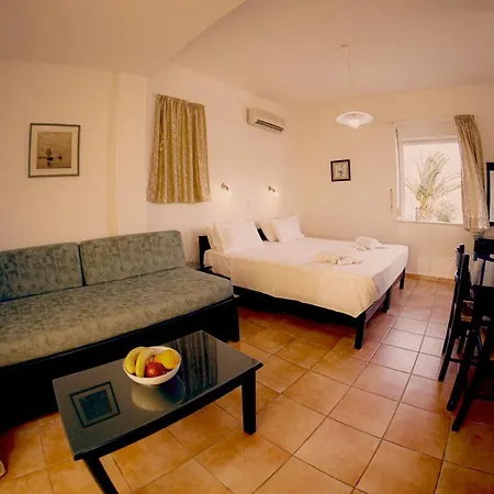 Tersanas Beach Lodges Apartament *