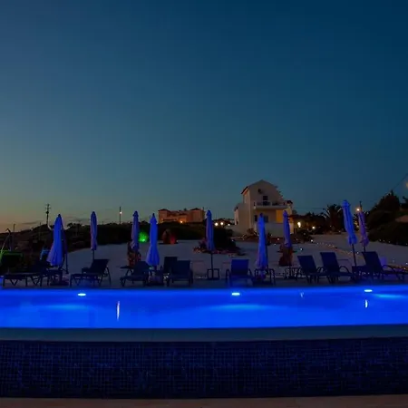 Tersanas Beach Lodges Apartament Tersanas
